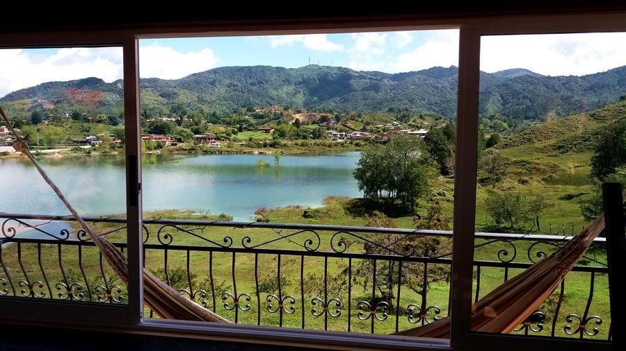 Lake View Hostel Guatapé Exteriör bild